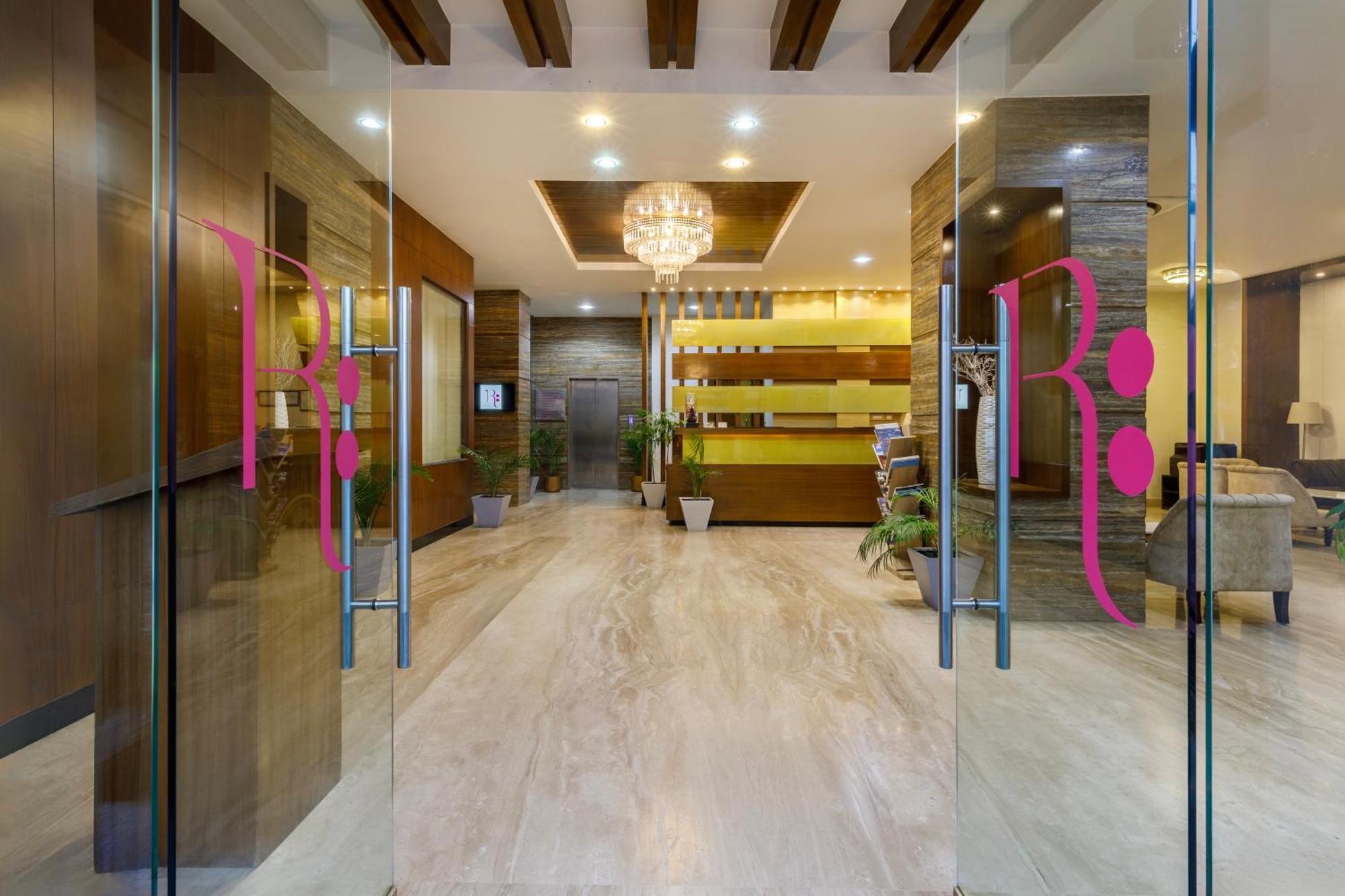 Hotel Sabrina, Kathmandu Κατμαντού Εξωτερικό φωτογραφία