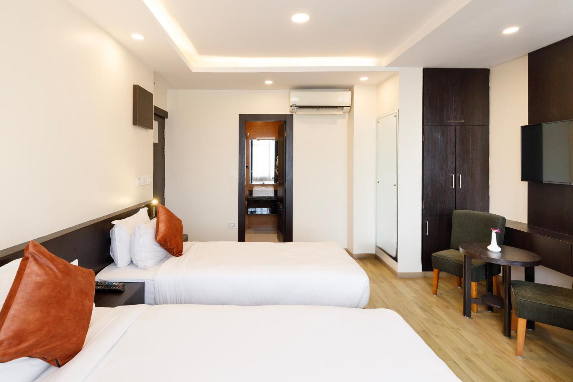 Hotel Sabrina, Kathmandu Κατμαντού Εξωτερικό φωτογραφία